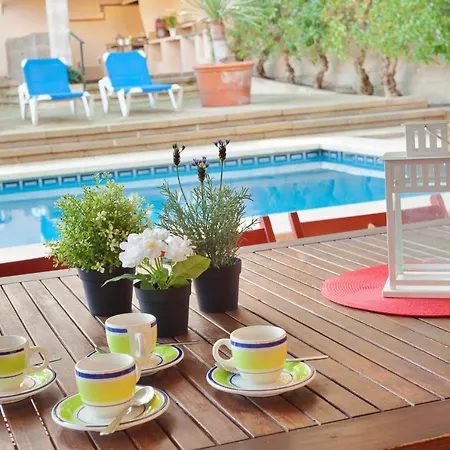 Arenas אל ארנל